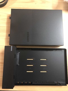 绿联2.5/3.5英寸机械硬盘盒简评~