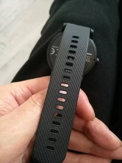 一块佳明可用多年的vivoactive3