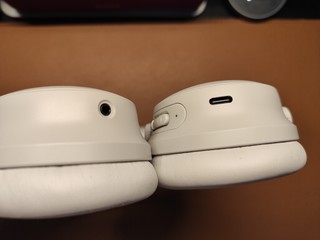 Bose qc45蓝牙降噪耳机