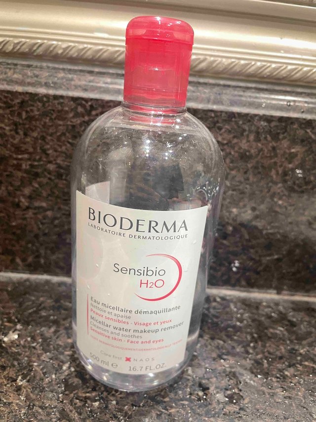 贝德玛舒妍卸妆水，油痘肌的福音