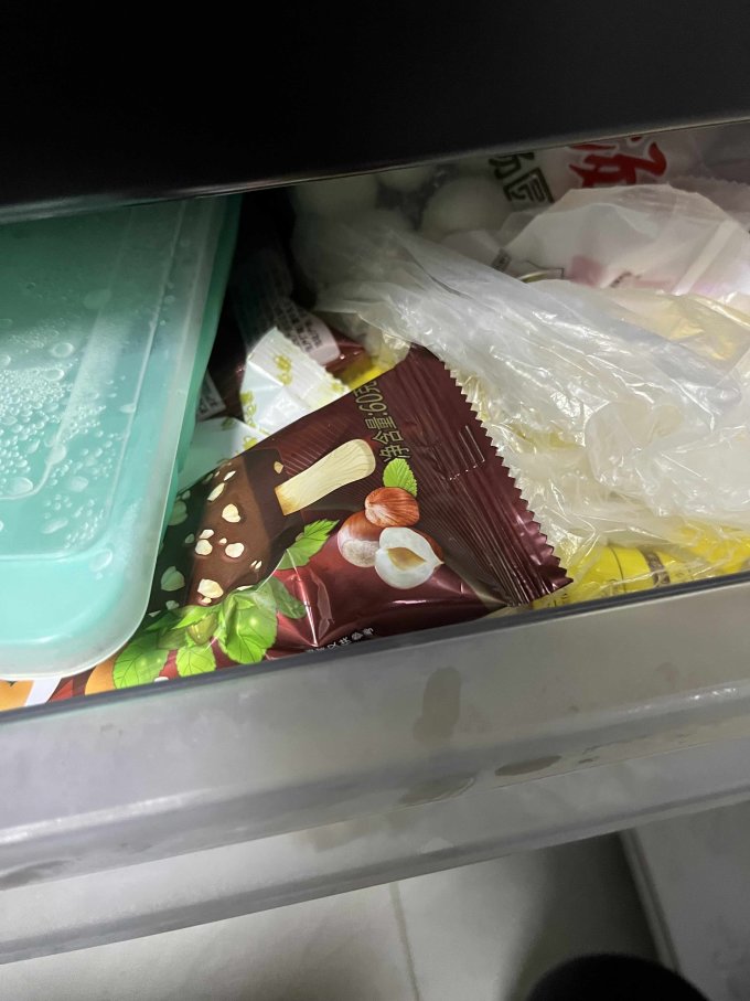 囤了一整冰箱的雪糕