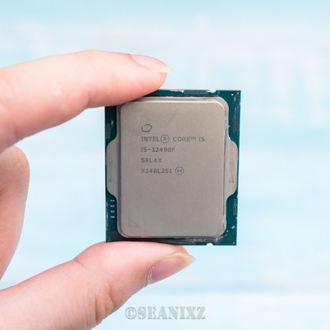 国内市场特供，游戏神U：intel 酷睿 i5-12490F性能怎么样