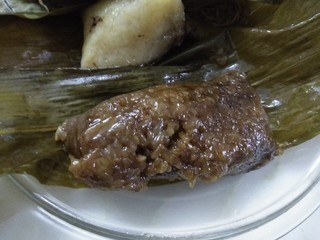 知观味的鲜肉粽真好吃。