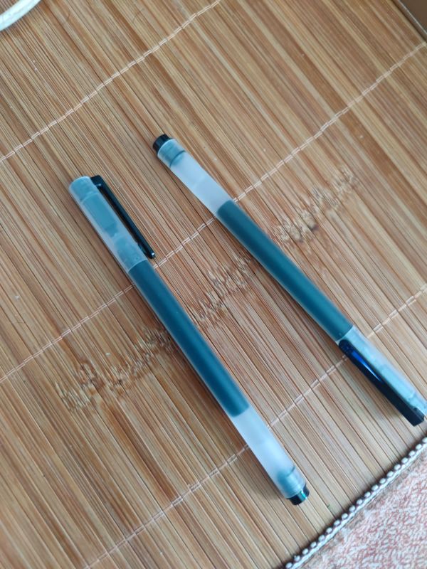 一块钱两只巨能写