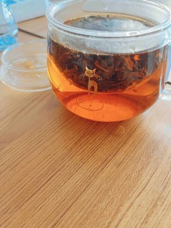 我想买的红茶，被同事买回了，真香！