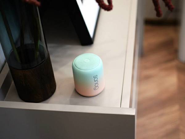 王心凌同款sanag塞那x6s渐变色音箱
