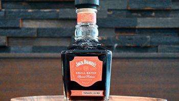 杰克丹尼推出其最高度数威士忌，酒精度高达77%！