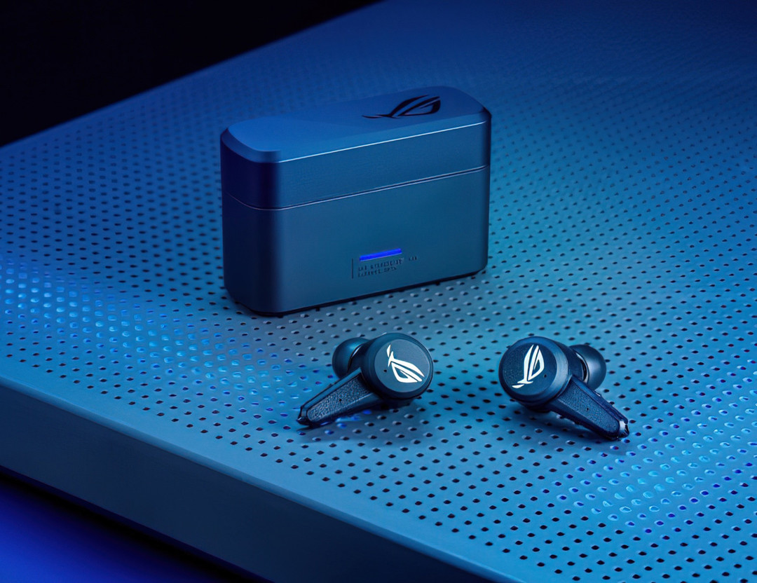 ROG 新款真无线蓝牙耳机发布：还支持有线连接