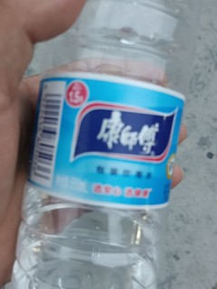 解渴的包装水