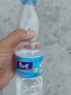 解渴的包装水