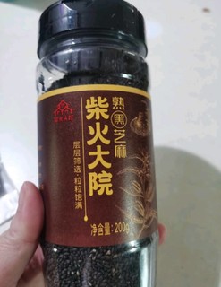 柴火大院黑芝麻，粒粒有光泽