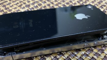 iPhone4手机、iPod touch4代、iPad mini4代平板更换电池的步骤