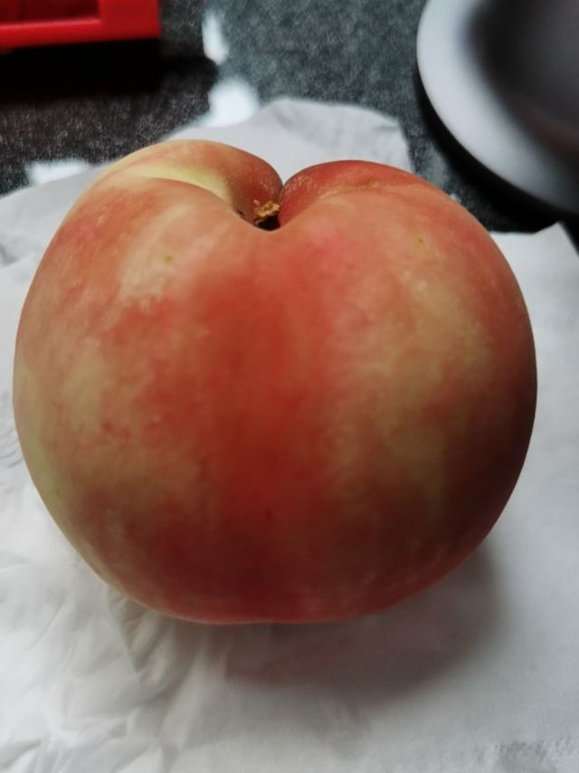 现在真是买水蜜桃的好季节