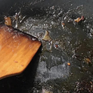 厨房江湖 篇一：曾经红极一时的“不粘锅”，为什么用的人不多了？