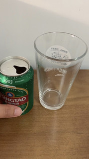 夏日的幸福来源于一杯杯的凉啤酒