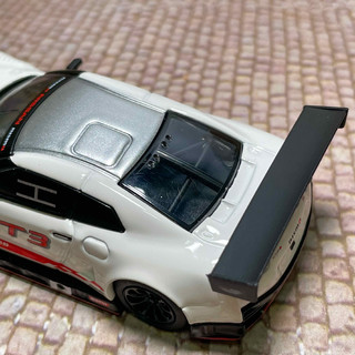 MiniGT 日产GTR GT3白色