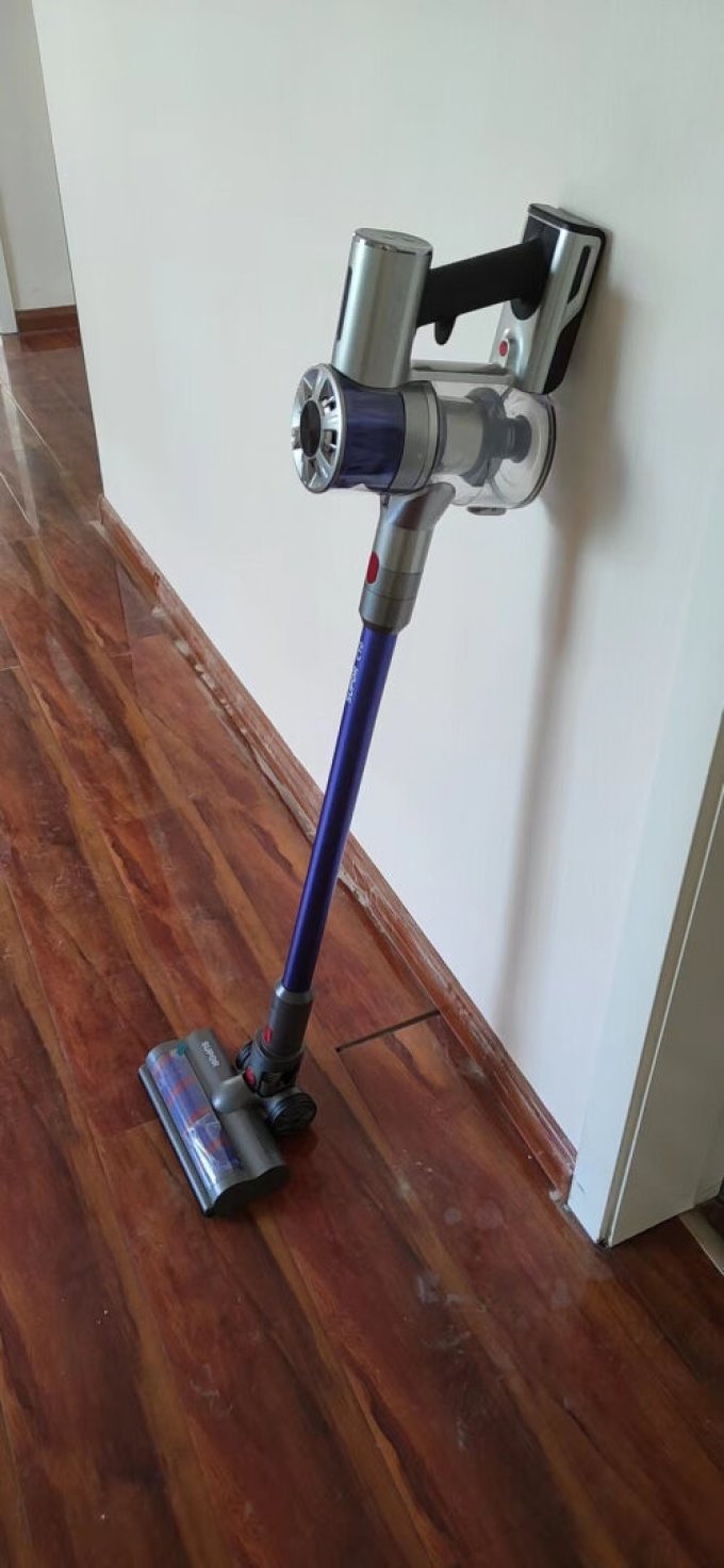 苏泊尔手持式吸尘器