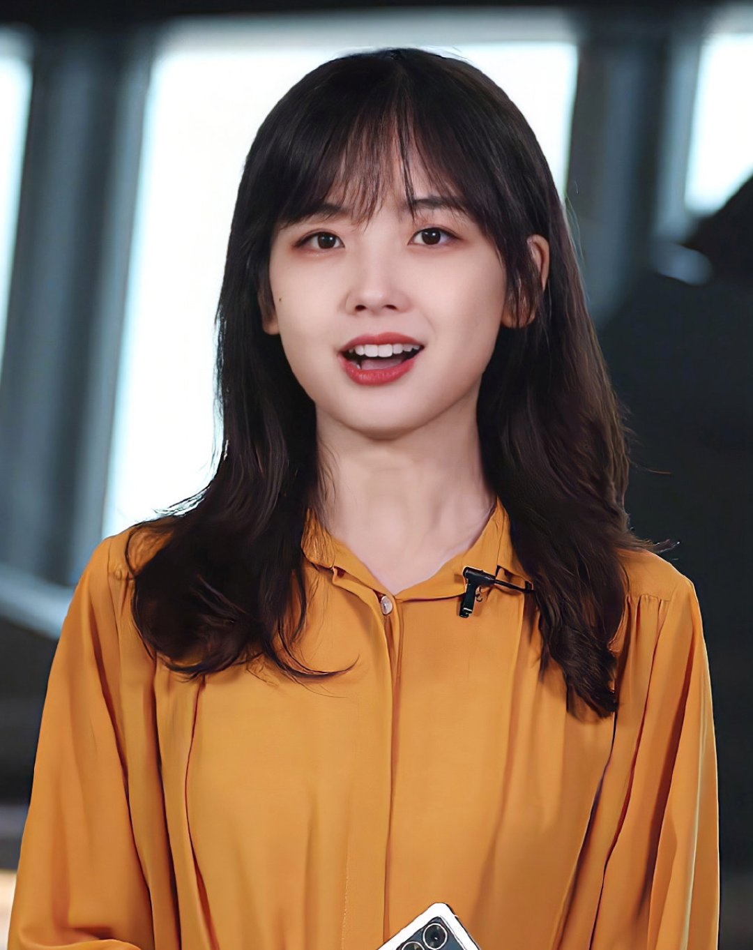 谁不想和甜妹王冰冰谈恋爱呢?这位圆脸女孩的职场穿搭心得也值得一看