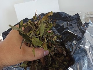 清黄澄亮淡冰糖，口味相当不错的寿眉口粮茶