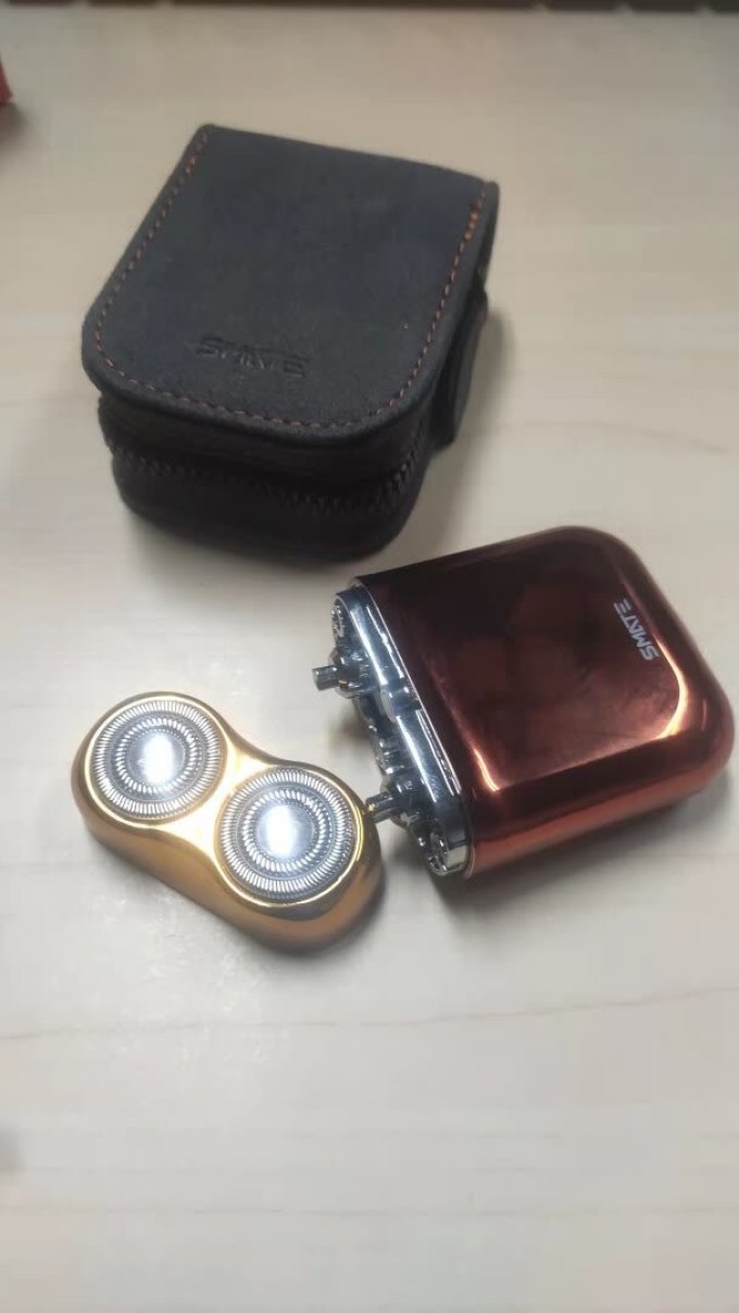 须眉电动剃须刀