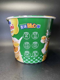 夏日饮食没胃口？尝尝这个香菇炖鸡面吧