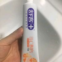 舒克牙膏