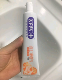 舒克牙膏