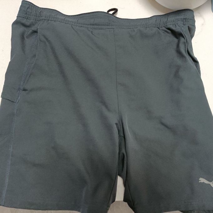 五年前买的彪马速干运动裤