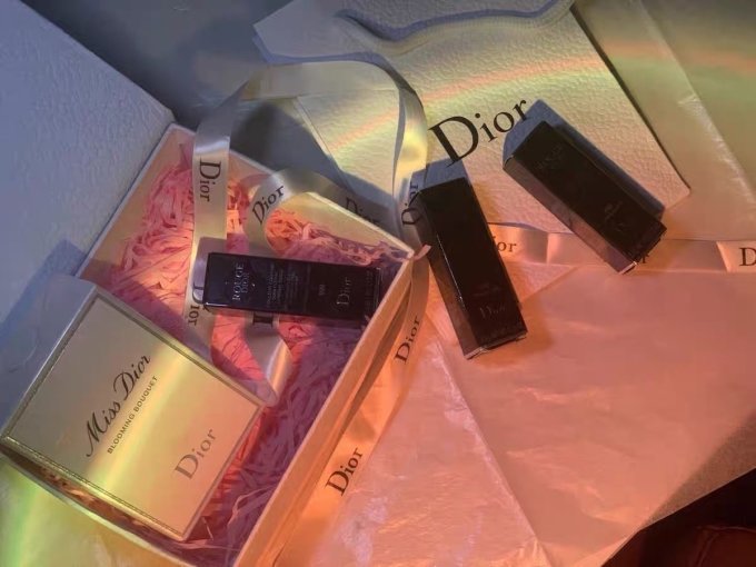 迪奥口红怎么样好用吗 七夕情人节生日礼物_什么值得买