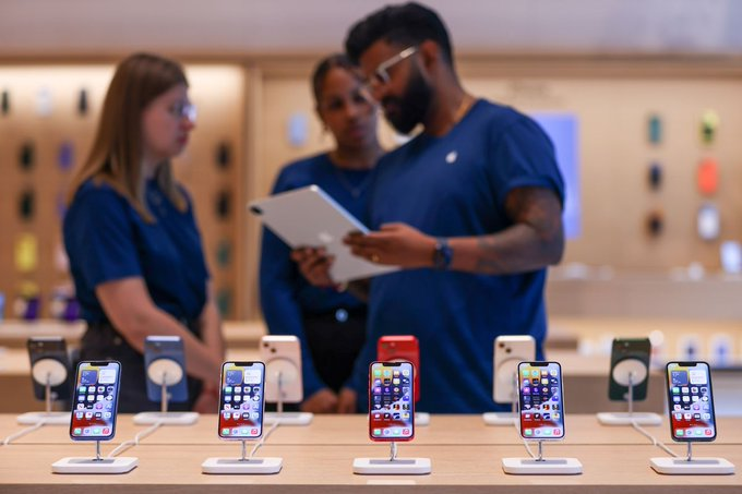 网传丨苹果或放弃 iPhone 14 系列涨价计划，为确保销量