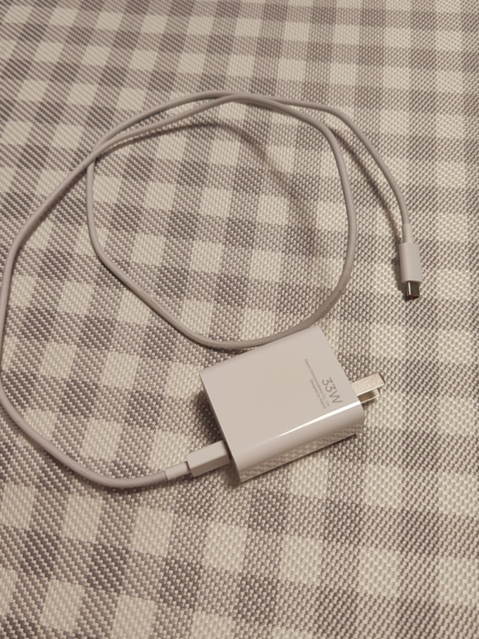 小米mdy-11-ex充电器怎么样 随身带个充电器,总会有用得着的时候_什么