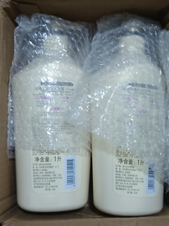 ​可悠然美肌沐浴露家庭实惠装1000ml