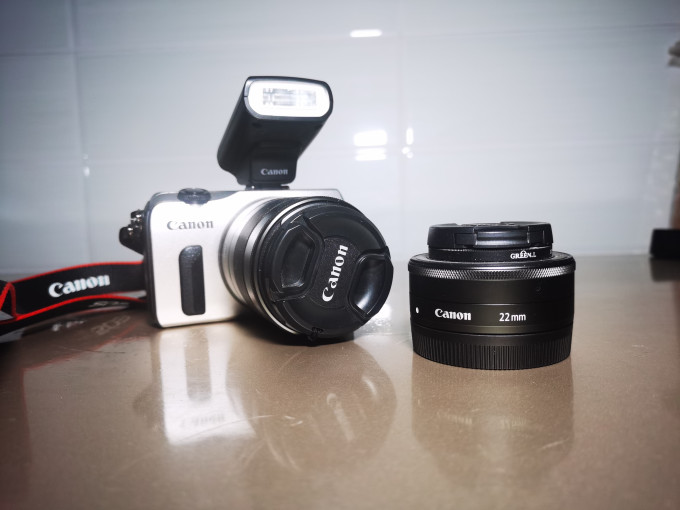 佳能相机怎么样 十年前的入门级微单,佳能m1_什么值得买