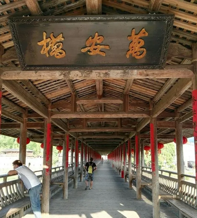 痛心！中国最长木拱廊桥被烧毁，请珍惜这些珍藏在山野中的文物古建