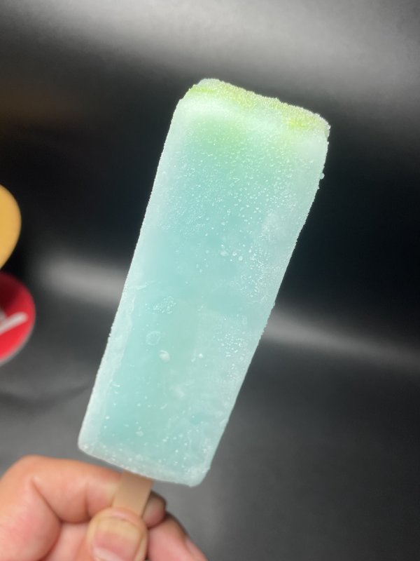 终于也让我买到了,薄荷味的老冰棍