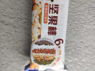 坚果沙琪玛别有一番滋味