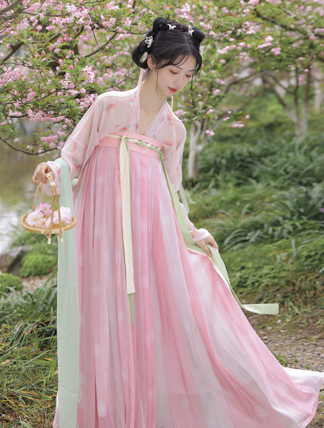 浪姐3成团夜“火龙果”造型💓谁更胜一筹?普通女孩怎样才能穿对粉色?