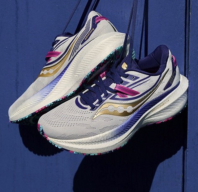 跑鞋前沿69：索康尼胜利20上新，适合大体重的支撑型跑鞋，还是头等舱般的脚感