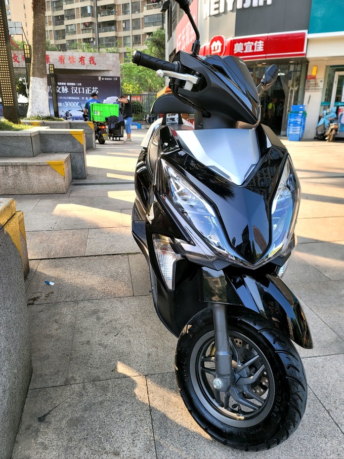 新大洲本田摩托车整车
