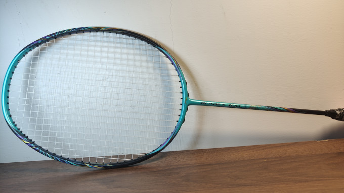 李宁羽毛球拍怎么样 蒂芙尼蓝涂装锋影700,颜值与性能兼具_什么值得买