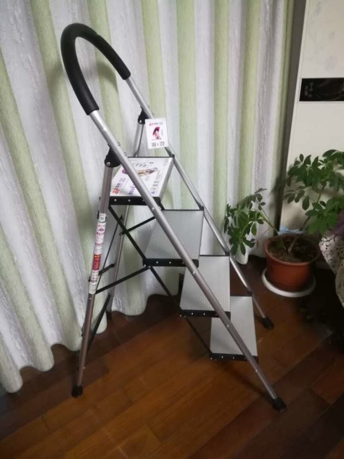 奥鹏梯子怎么样 安全梯,选奥鹏!铝合金,分量轻._什么值得买