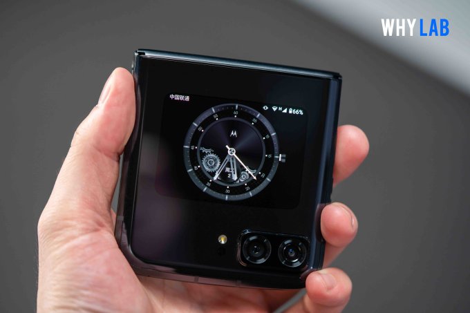 摩托罗拉手机怎么样 短板补齐的竖折叠屏,razr 2022_什么值得买