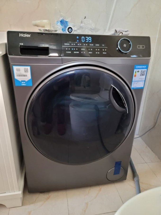 2022-08-13 16:42:52非常不错的洗衣机,超薄机型,因为卫生间空间小
