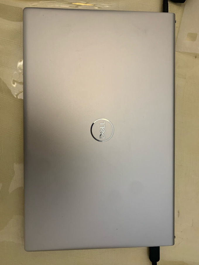 自带office,激活就可以用,很流畅,速度比较快,很喜欢戴尔笔记本电脑