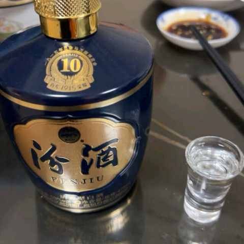 中秋家宴喝什么白酒？推荐4款白酒，好喝不贵，适合普通家庭品鉴