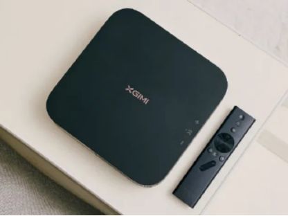 投影仪卧室怎样选？两款投影仪，拥有新选择