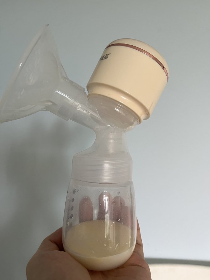 十月结晶电动吸奶器