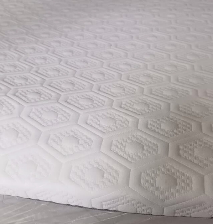 京东京造床垫
