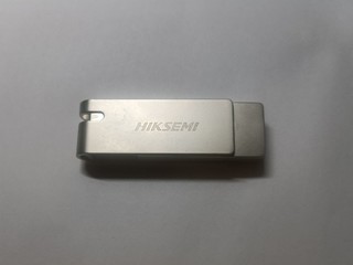 海康威视 USB3.0 优盘