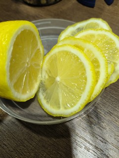 柠檬，自带美白功能